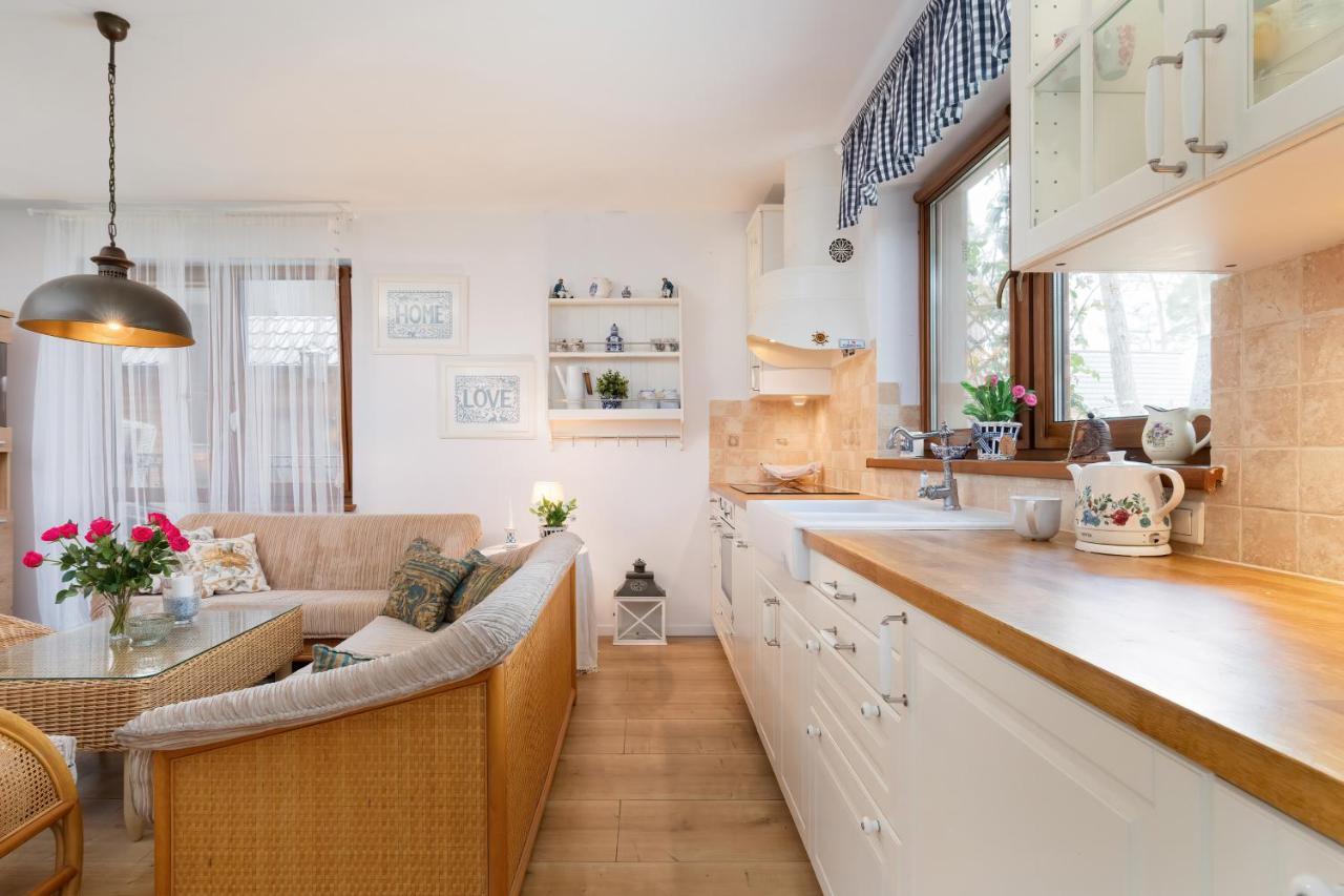 Veranda Domy I Apartament 波别罗沃 外观 照片